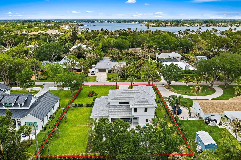 5634 Shirley Drive Jupiter FL 33458
