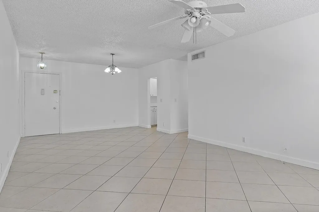 5700 NE 22nd Way Fort Lauderdale FL 33308