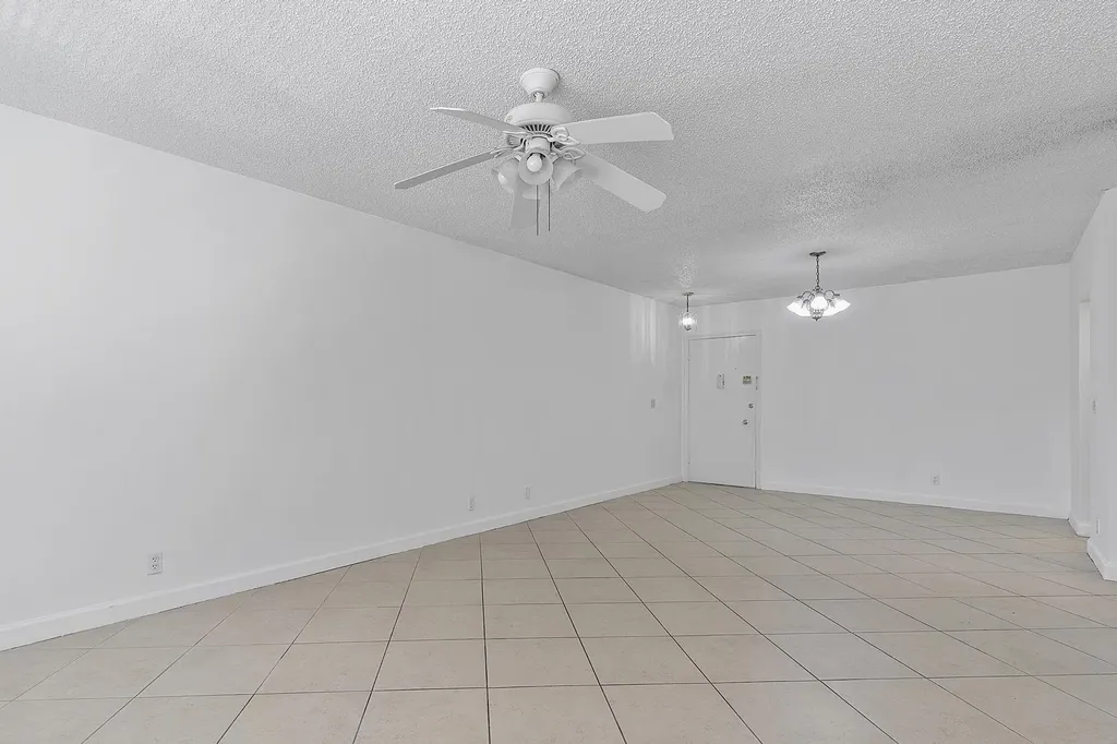 5700 NE 22nd Way Fort Lauderdale FL 33308