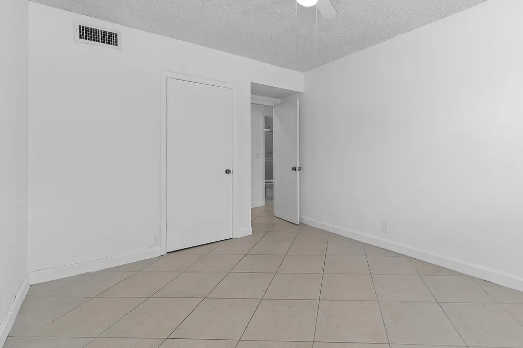 5700 NE 22nd Way Fort Lauderdale FL 33308
