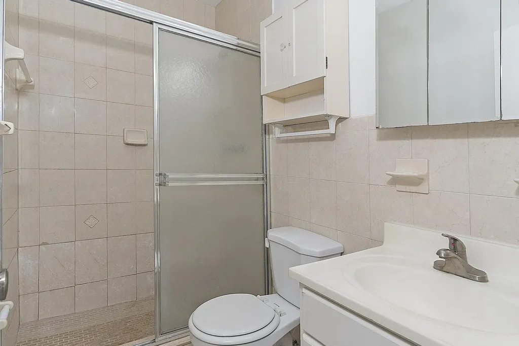 5700 NE 22nd Way Fort Lauderdale FL 33308