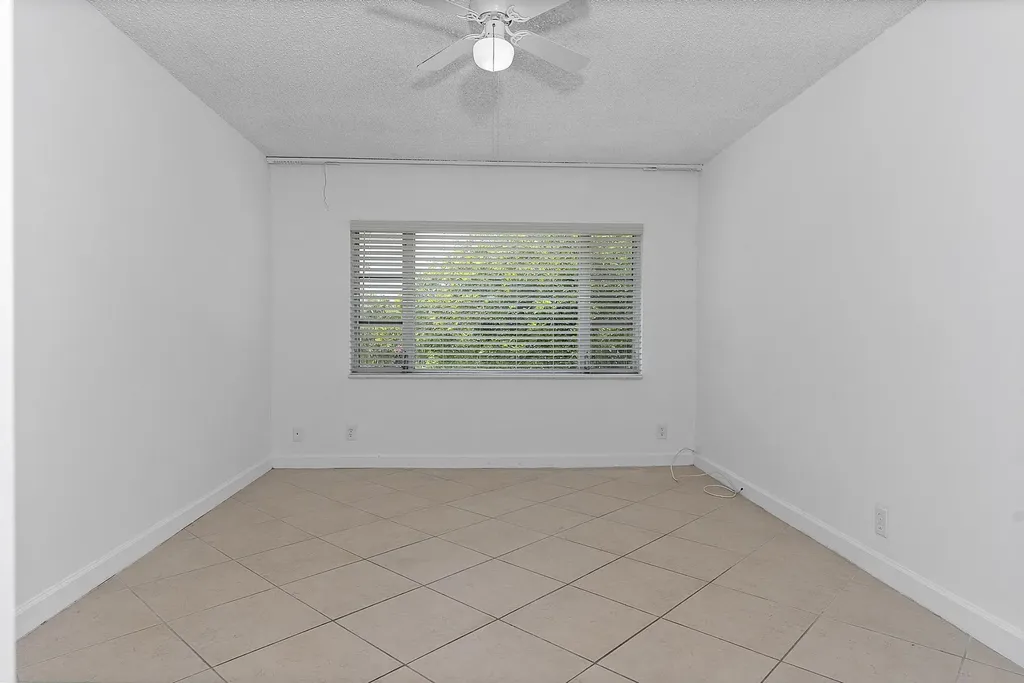 5700 NE 22nd Way Fort Lauderdale FL 33308