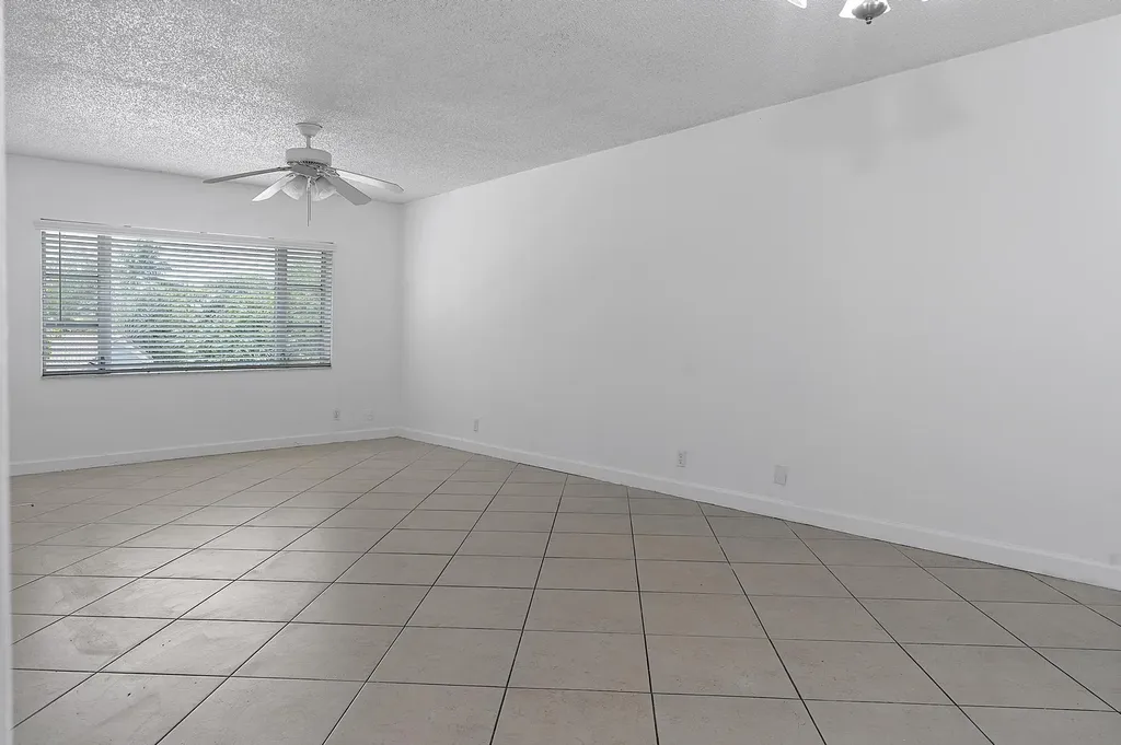 5700 NE 22nd Way Fort Lauderdale FL 33308