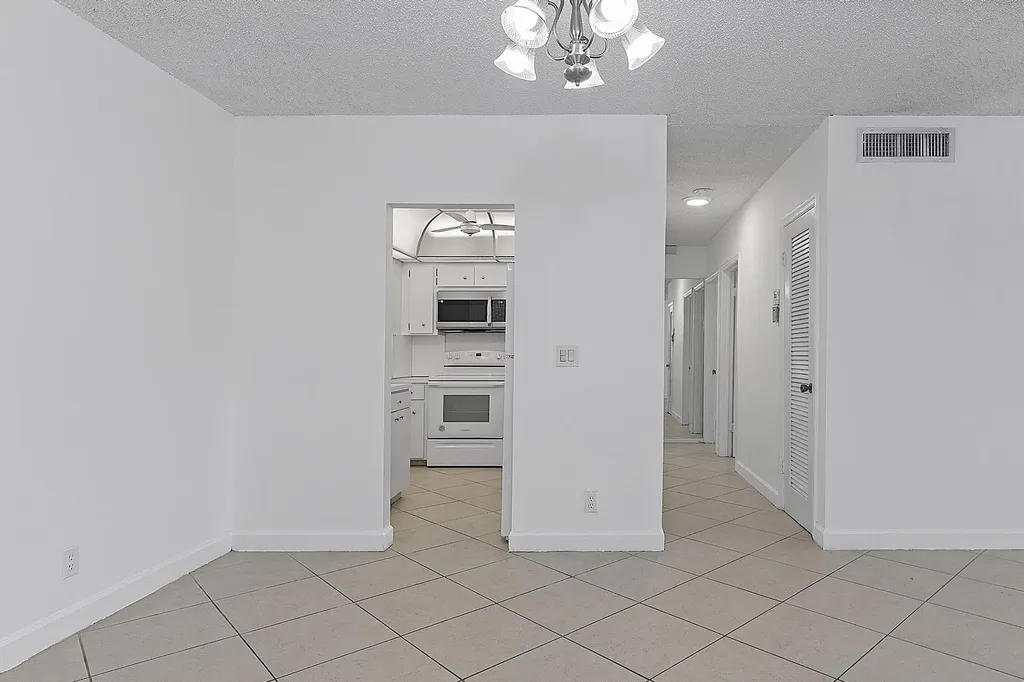 5700 NE 22nd Way Fort Lauderdale FL 33308