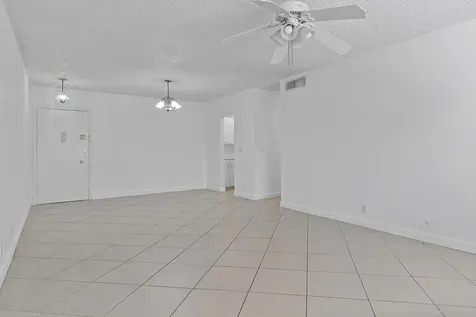 5700 NE 22nd Way Fort Lauderdale FL 33308
