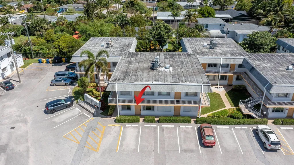 2840 Cynthia Lane Lake Worth Beach FL 33461