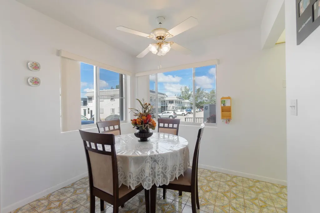 2840 Cynthia Lane Lake Worth Beach FL 33461