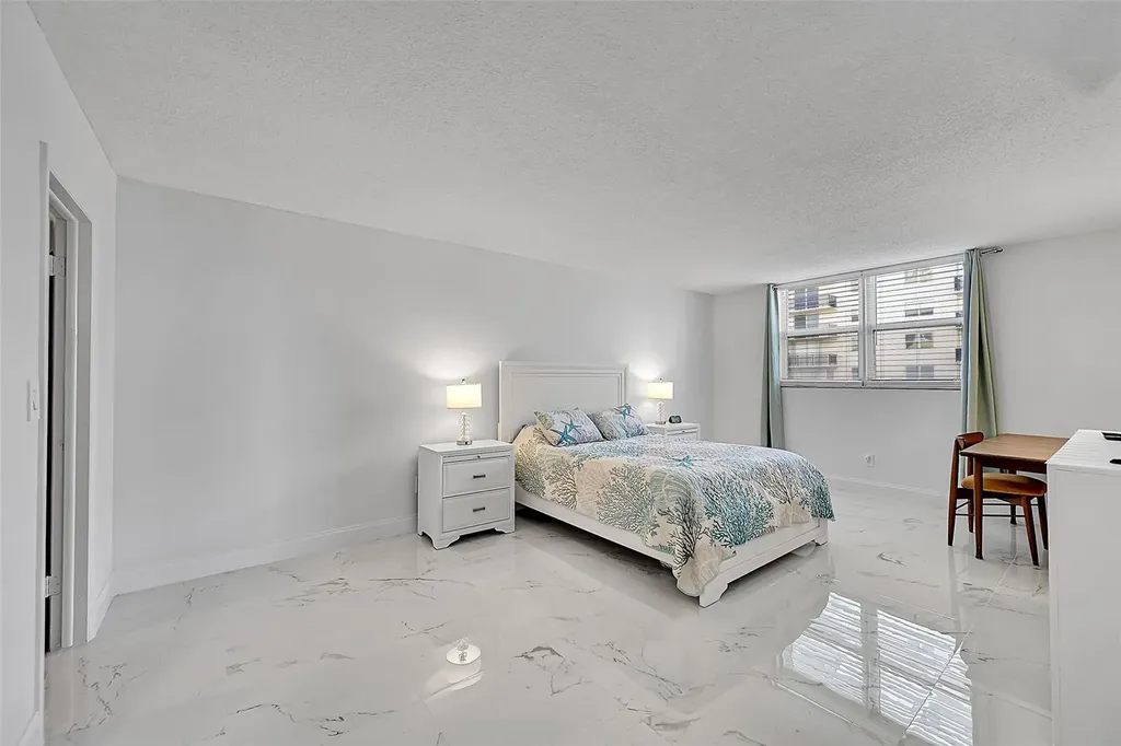 1401 S Ocean Drive Hollywood FL 33019