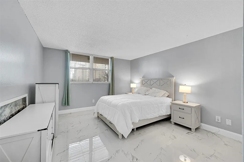 1401 S Ocean Drive Hollywood FL 33019