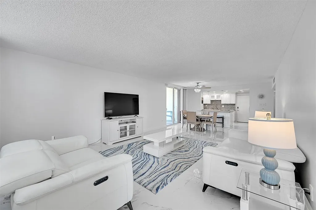 1401 S Ocean Drive Hollywood FL 33019