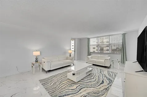 1401 S Ocean Drive Hollywood FL 33019