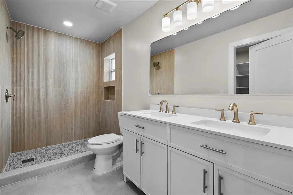 426 Bayberry Drive West Palm Beach FL 33403
