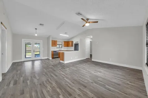 497 Melrose Lane Sebastian FL 32958