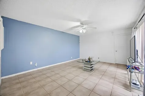 4102 Waterview Circle Palm Springs FL 33461