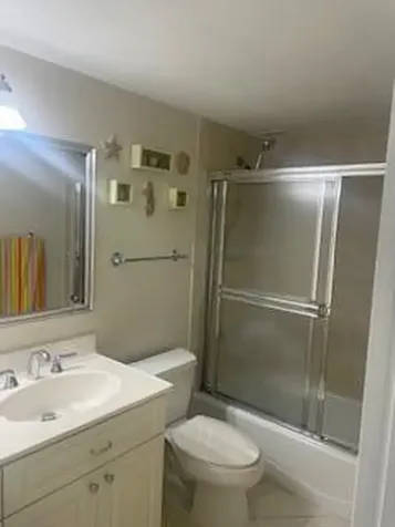 3180 S Ocean Drive Hallandale Beach FL 33009