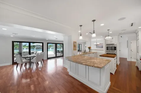 4555 W Tradewinds Avenue Lauderdale By The Sea FL 33308