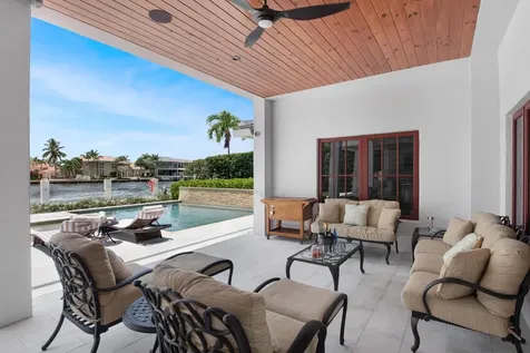 4555 W Tradewinds Avenue Lauderdale By The Sea FL 33308