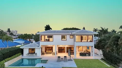 4555 W Tradewinds Avenue Lauderdale By The Sea FL 33308
