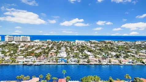 4555 W Tradewinds Avenue Lauderdale By The Sea FL 33308