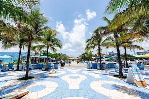 4555 W Tradewinds Avenue Lauderdale By The Sea FL 33308