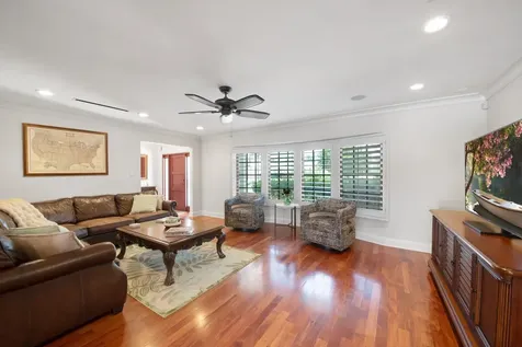 4555 W Tradewinds Avenue Lauderdale By The Sea FL 33308