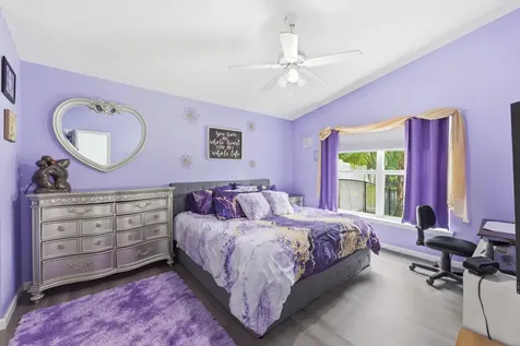 1724 Sawgrass Circle Greenacres FL 33413