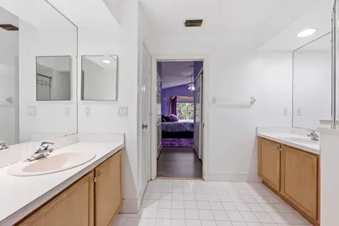 1724 Sawgrass Circle Greenacres FL 33413