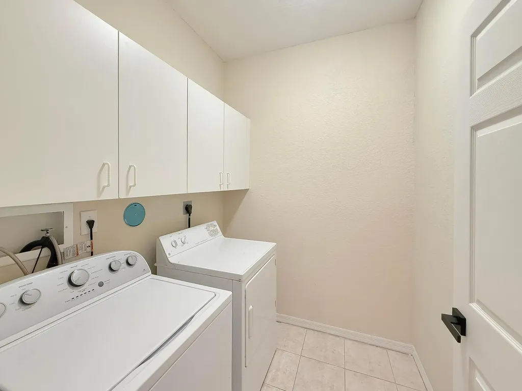 2400 E Aragon Boulevard Sunrise FL 33313