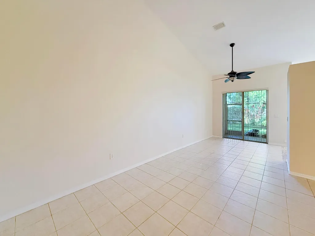 2400 E Aragon Boulevard Sunrise FL 33313