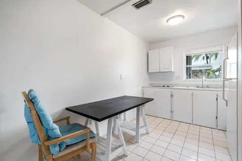 2739 Dudley Drive W West Palm Beach FL 33415