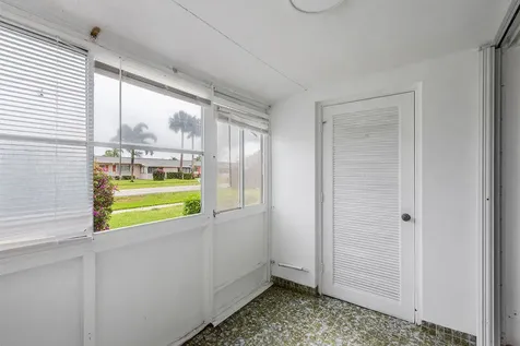 2739 Dudley Drive W West Palm Beach FL 33415