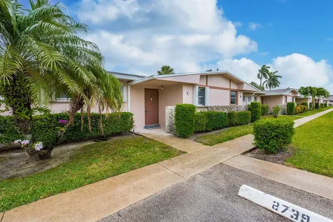 2739 Dudley Drive W West Palm Beach FL 33415