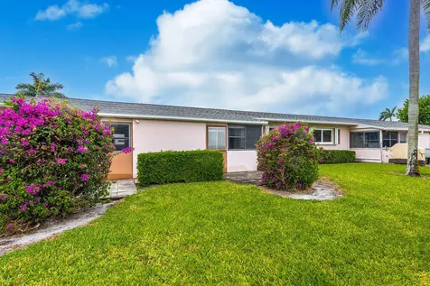 2739 Dudley Drive W West Palm Beach FL 33415