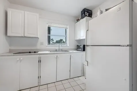 2739 Dudley Drive W West Palm Beach FL 33415