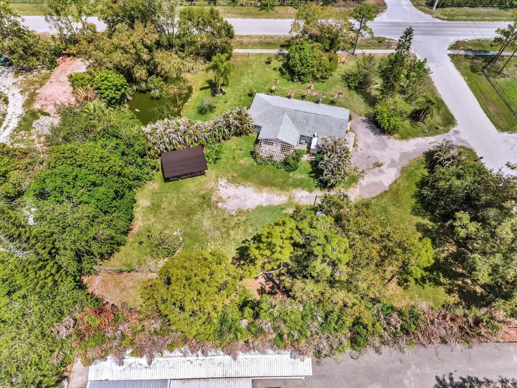 5209 Coconut Boulevard The Acreage FL 33411