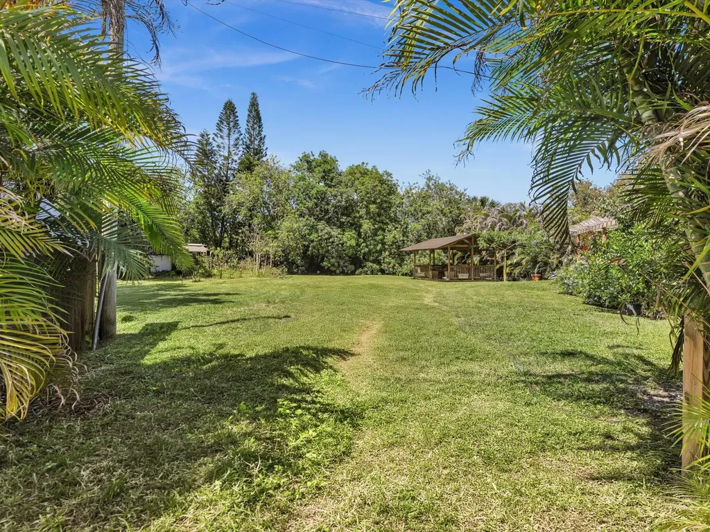 5209 Coconut Boulevard The Acreage FL 33411