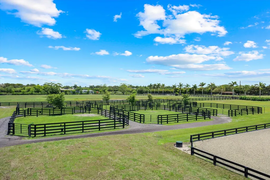16175 Deer Path Lane Wellington FL 33470