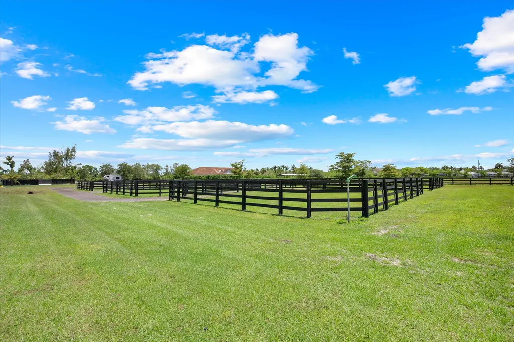 16175 Deer Path Lane Wellington FL 33470
