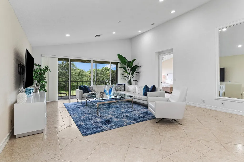 6309 Graycliff Drive Boca Raton FL 33496