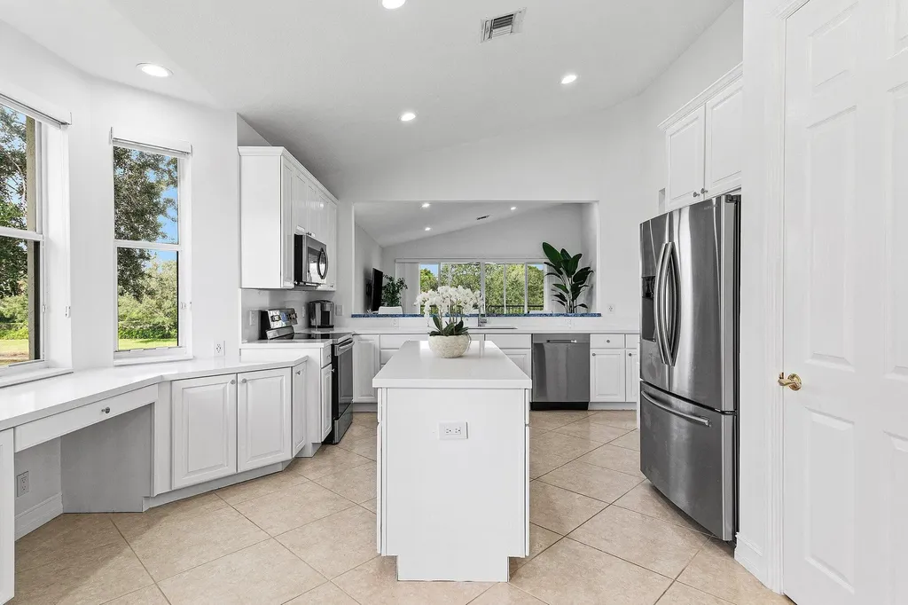 6309 Graycliff Drive Boca Raton FL 33496