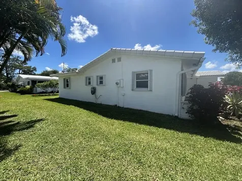 1902 SW 22nd Avenue Boynton Beach FL 33426
