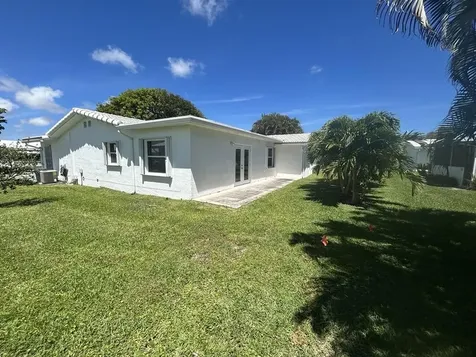 1902 SW 22nd Avenue Boynton Beach FL 33426