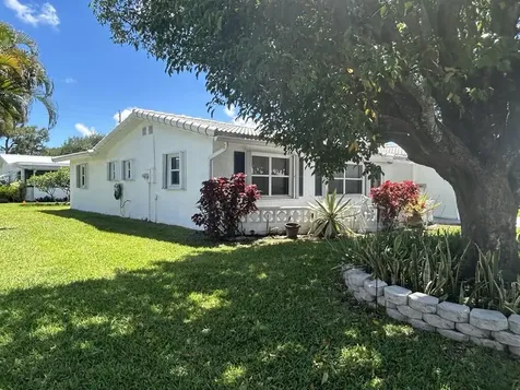 1902 SW 22nd Avenue Boynton Beach FL 33426