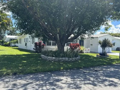 1902 SW 22nd Avenue Boynton Beach FL 33426