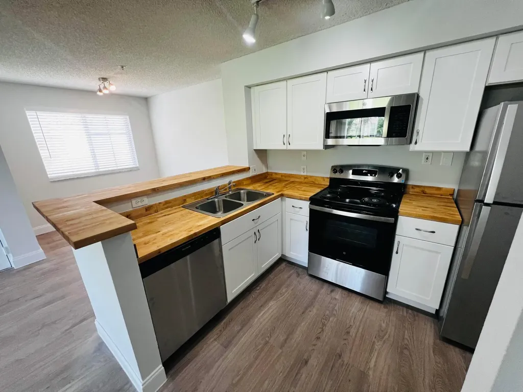 7840 Sonoma Springs Circle Lake Worth FL 33463