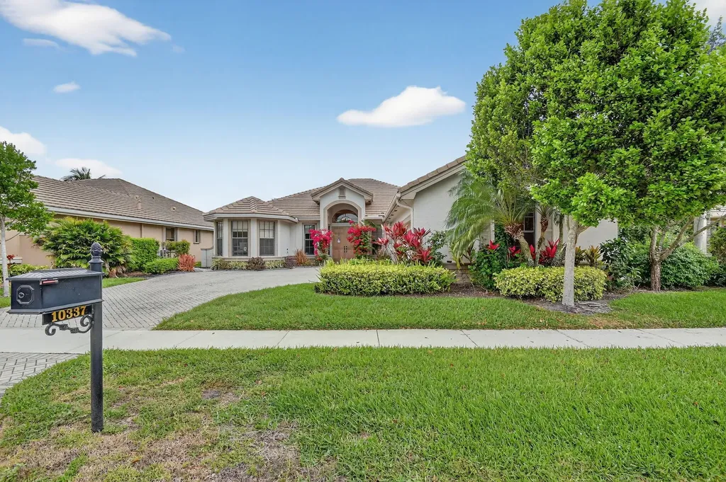 10337 Trianon Place Wellington FL 33449