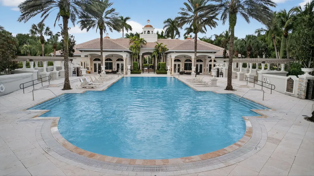 10337 Trianon Place Wellington FL 33449