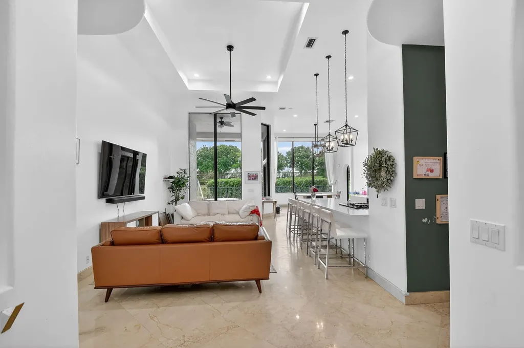 10337 Trianon Place Wellington FL 33449