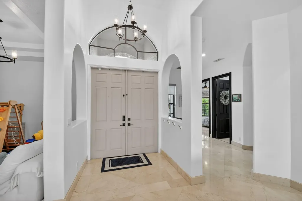 10337 Trianon Place Wellington FL 33449