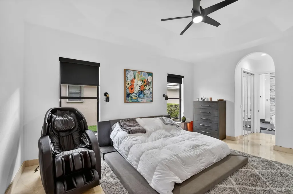 10337 Trianon Place Wellington FL 33449
